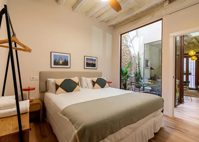 One&lux Casa Barrabas Апарт-отель Севилья